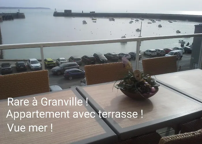 Rare à Granville! Avec Terrasse! Vue Mer! Appartamento