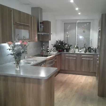 Rare A Granville! Avec Terrasse! Vue Mer!