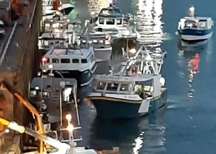 Apartmán Rare A Granville! Avec Terrasse! Vue Mer!