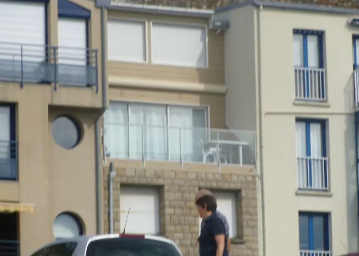 Rare A Granville! Avec Terrasse! Vue Mer! Apartmán