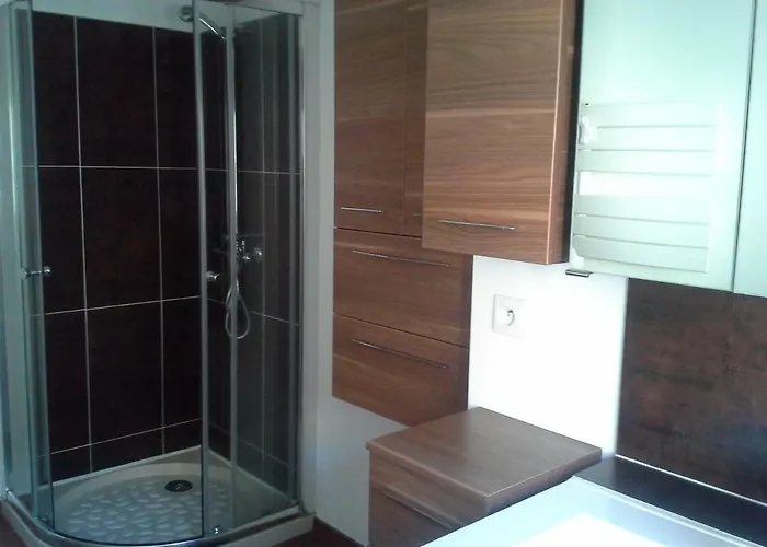 Rare A Granville! Avec Terrasse! Vue Mer! *